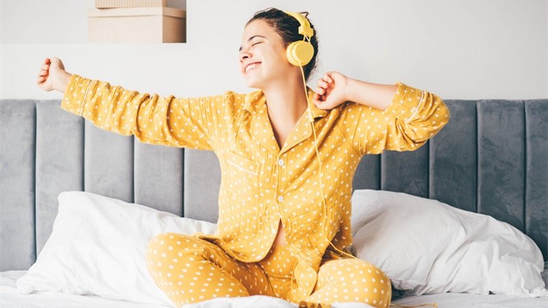pajamas improve sleep